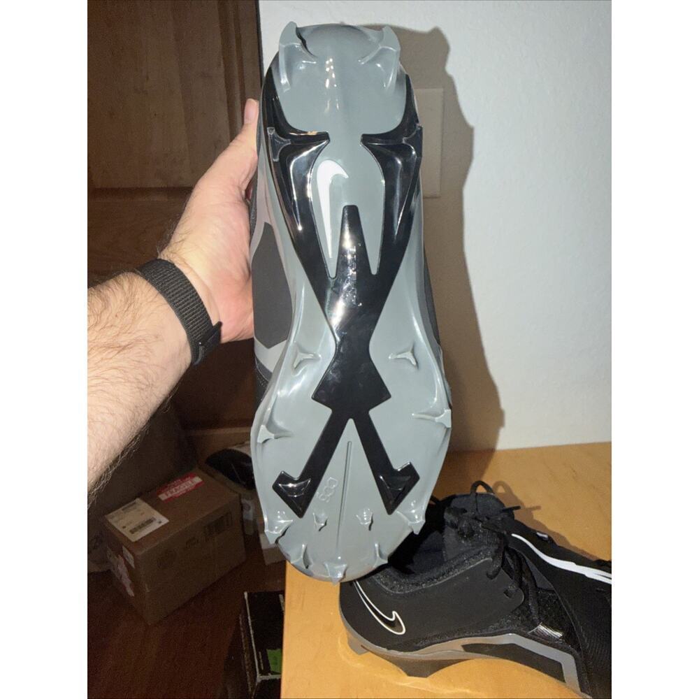 Sz 16 Nike Alpha Menace Pro 3 FTB Low Cleats FB6834-001 Black Mens - Picture 7 of 9